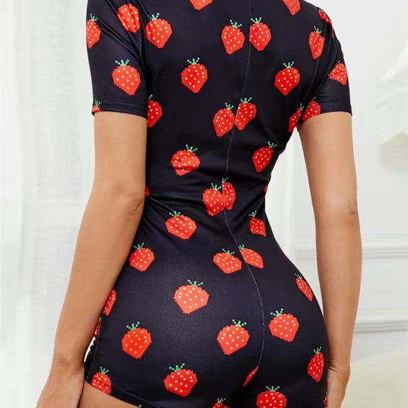 PJ ROMPER 🌈❤️😻 - Picture 6 of 9